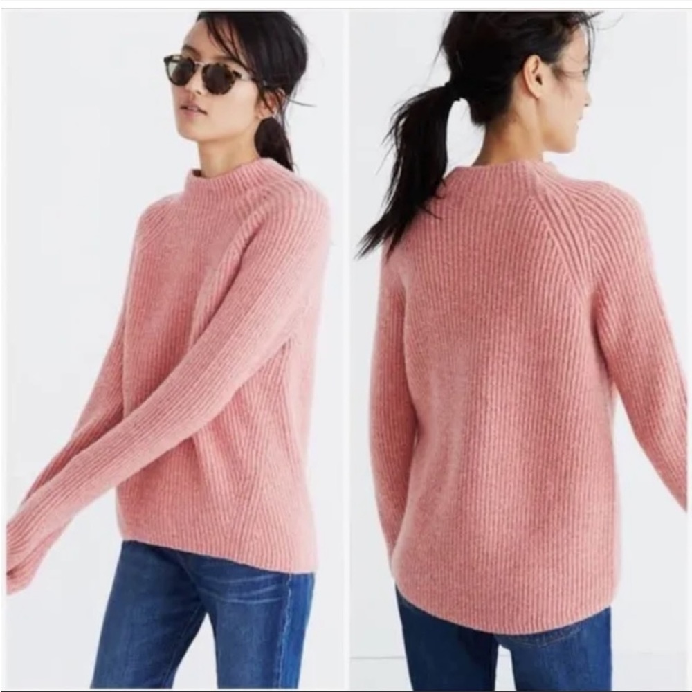 Madewell Northfield Mockneck Sweater in pink